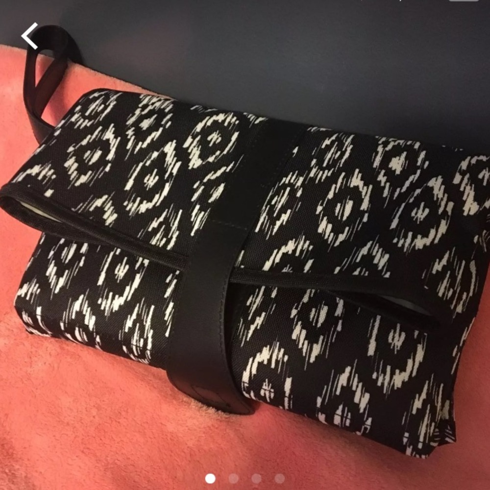 Eddie Bauer Diaper/changing pad carrier